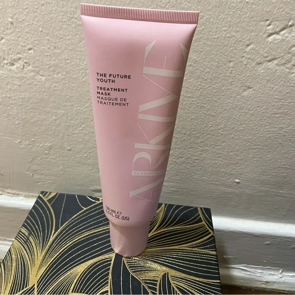 Arkive THE FUTURE YOUTH TREATMENT MASK NIB 6oz